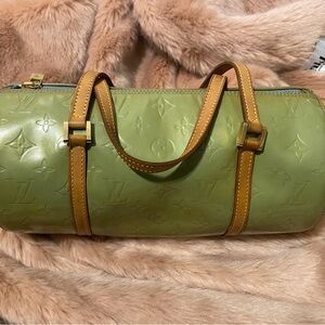 Louis Vuitton Vernis Bedford Papillon Green